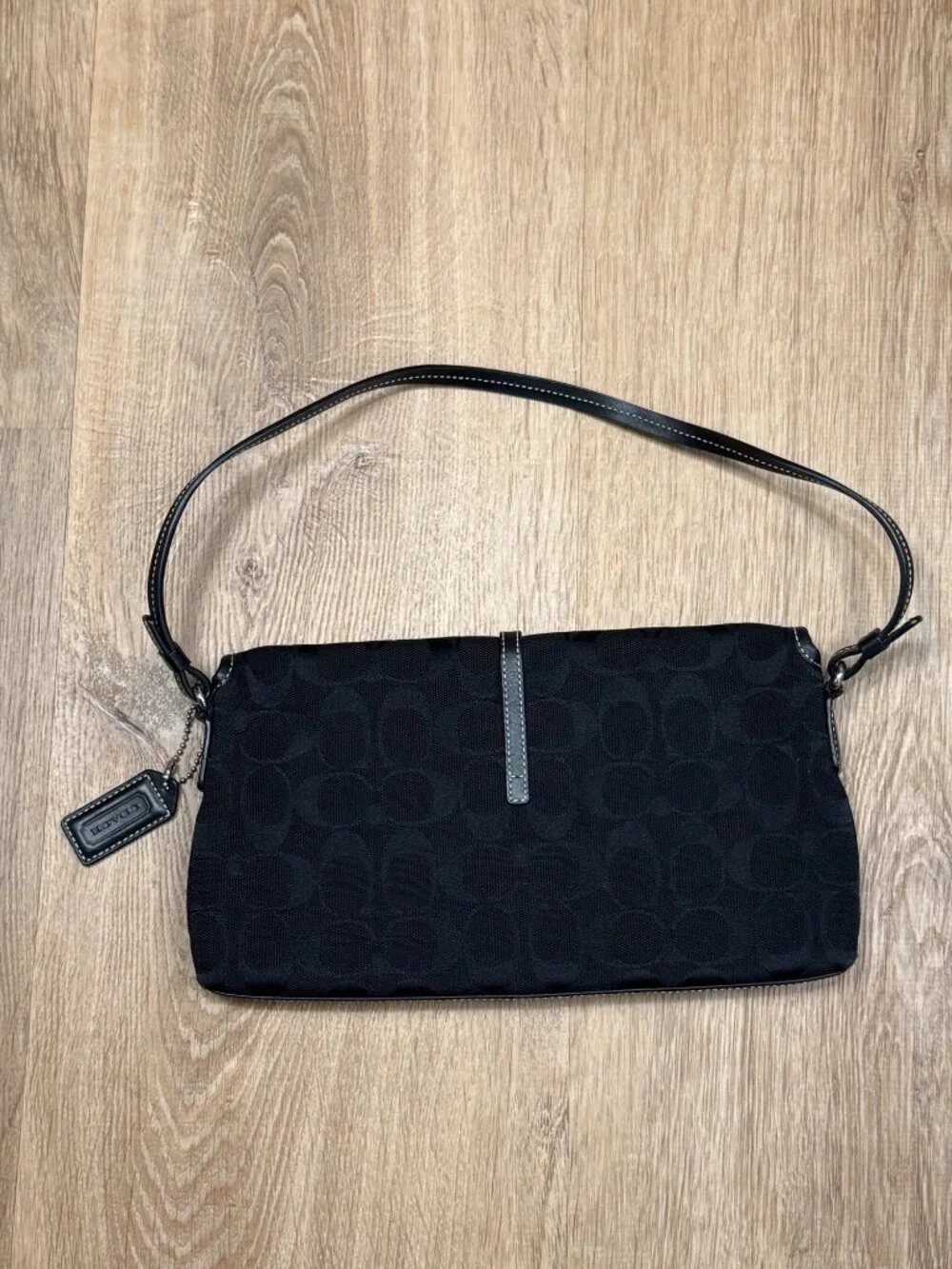 Y2K RARE Coach Signature Jaquard Clip Demi Flap Shoulder Baguette Handbag 6348